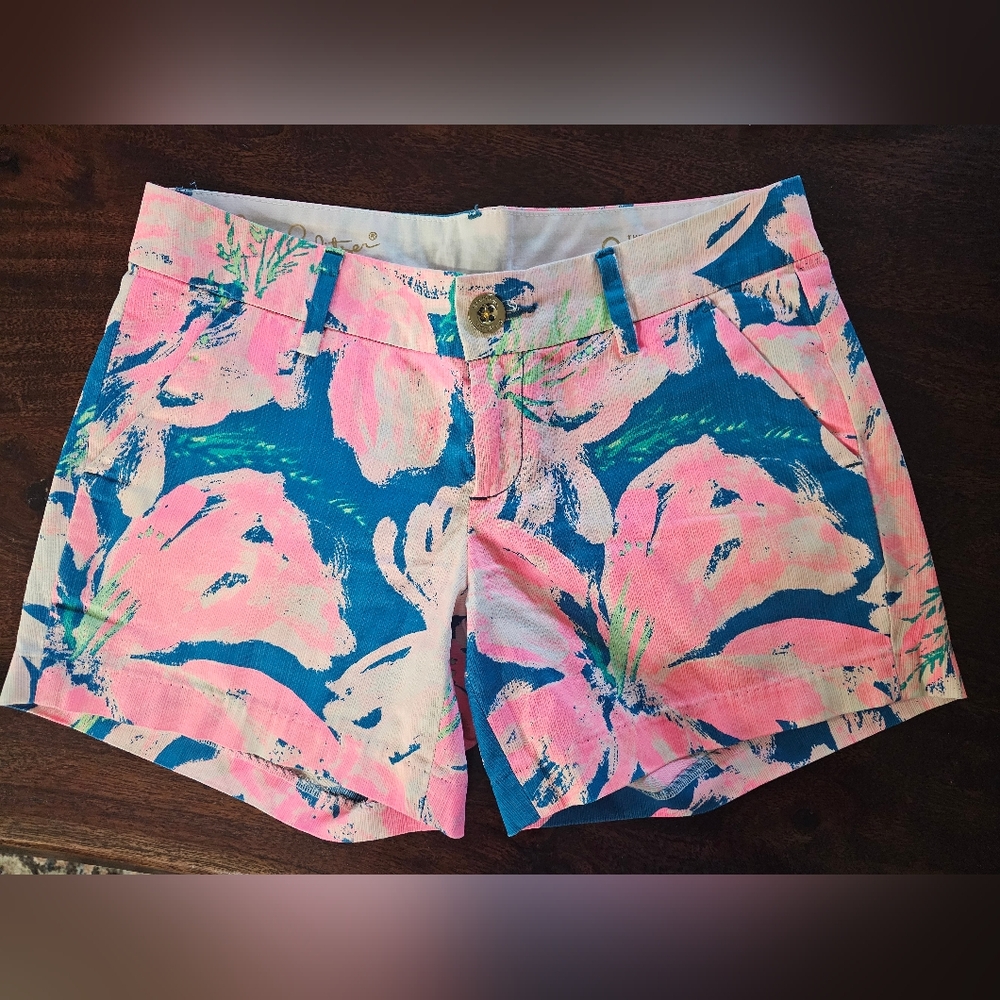 Lilly Pulitzer short